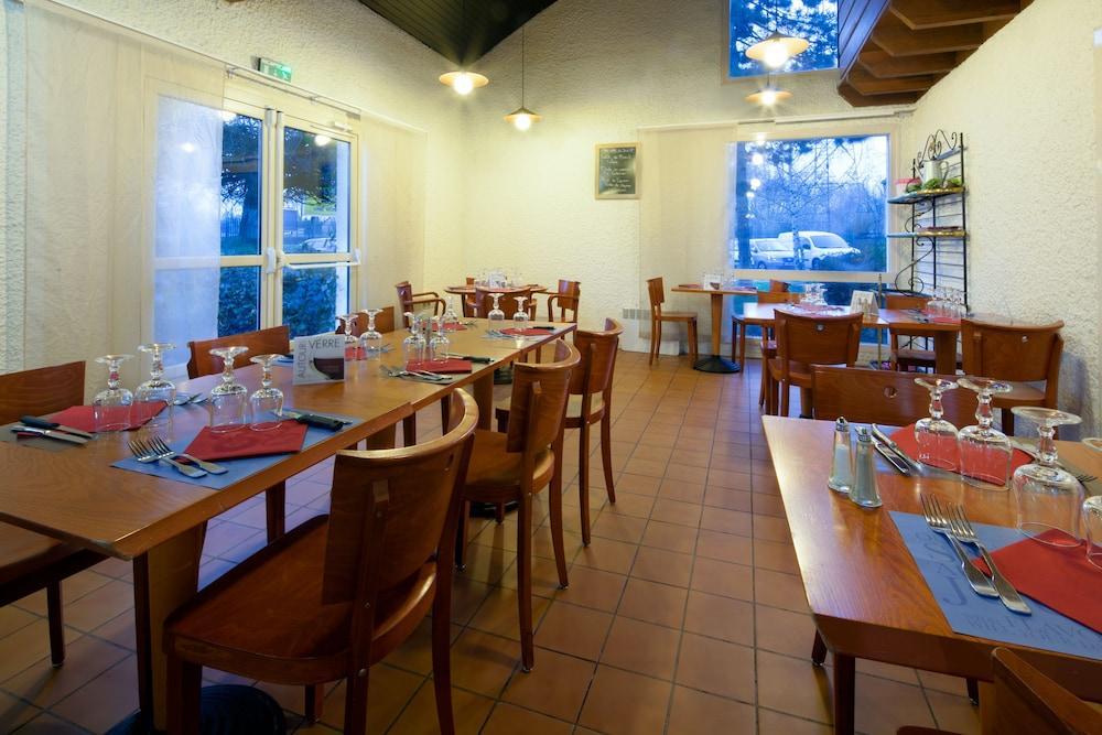 Greet Hotel Villeneuve La Garenne - Renove Zewnętrze zdjęcie