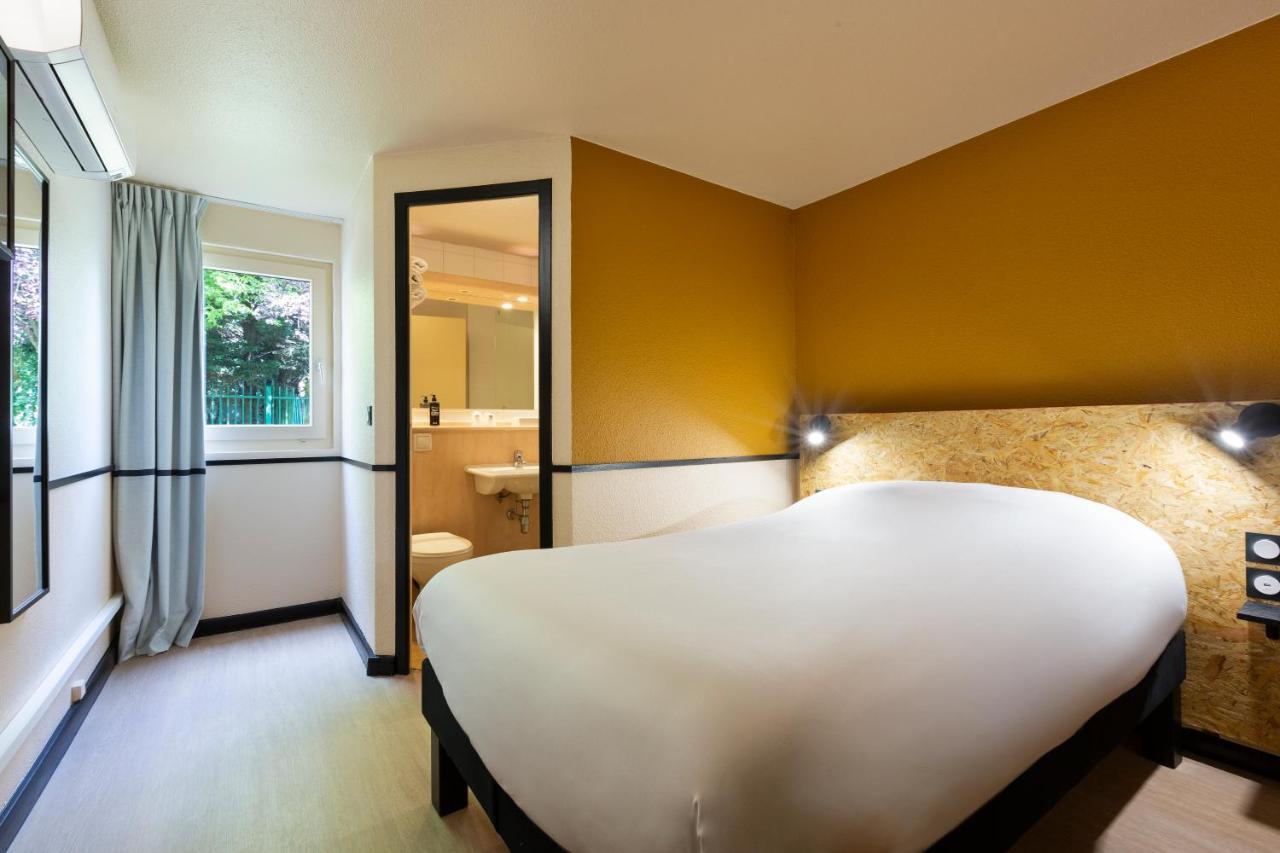 Greet Hotel Villeneuve La Garenne - Renove Zewnętrze zdjęcie