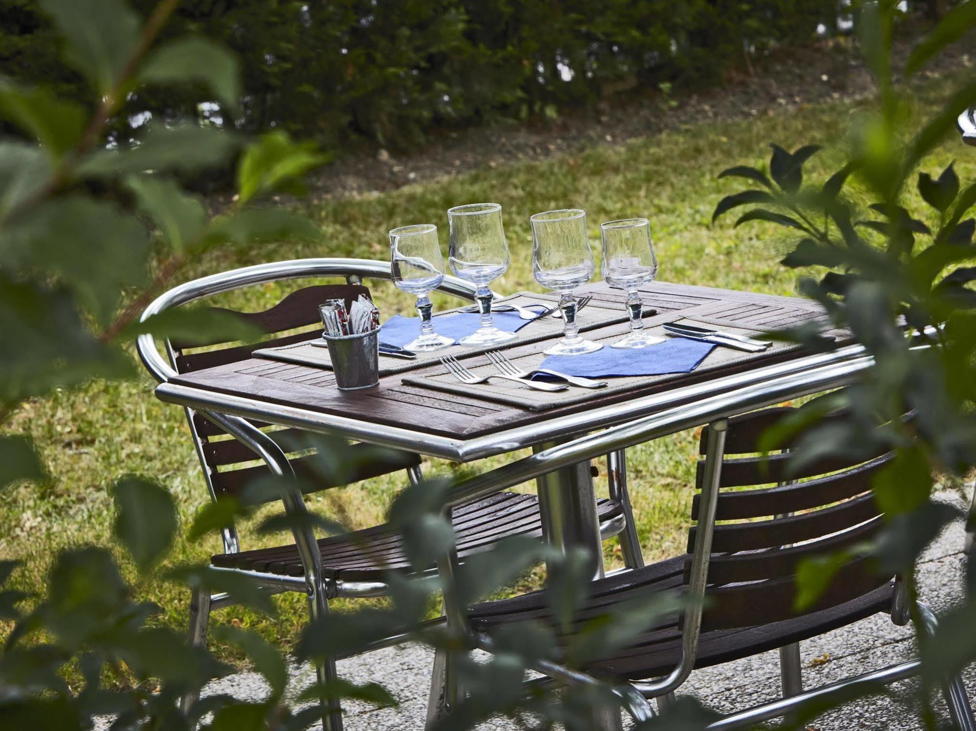 Greet Hotel Villeneuve La Garenne - Renove Zewnętrze zdjęcie
